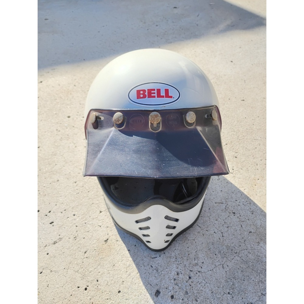 Vintage Bell Moto 3 Helmet - Picture 3 of 4